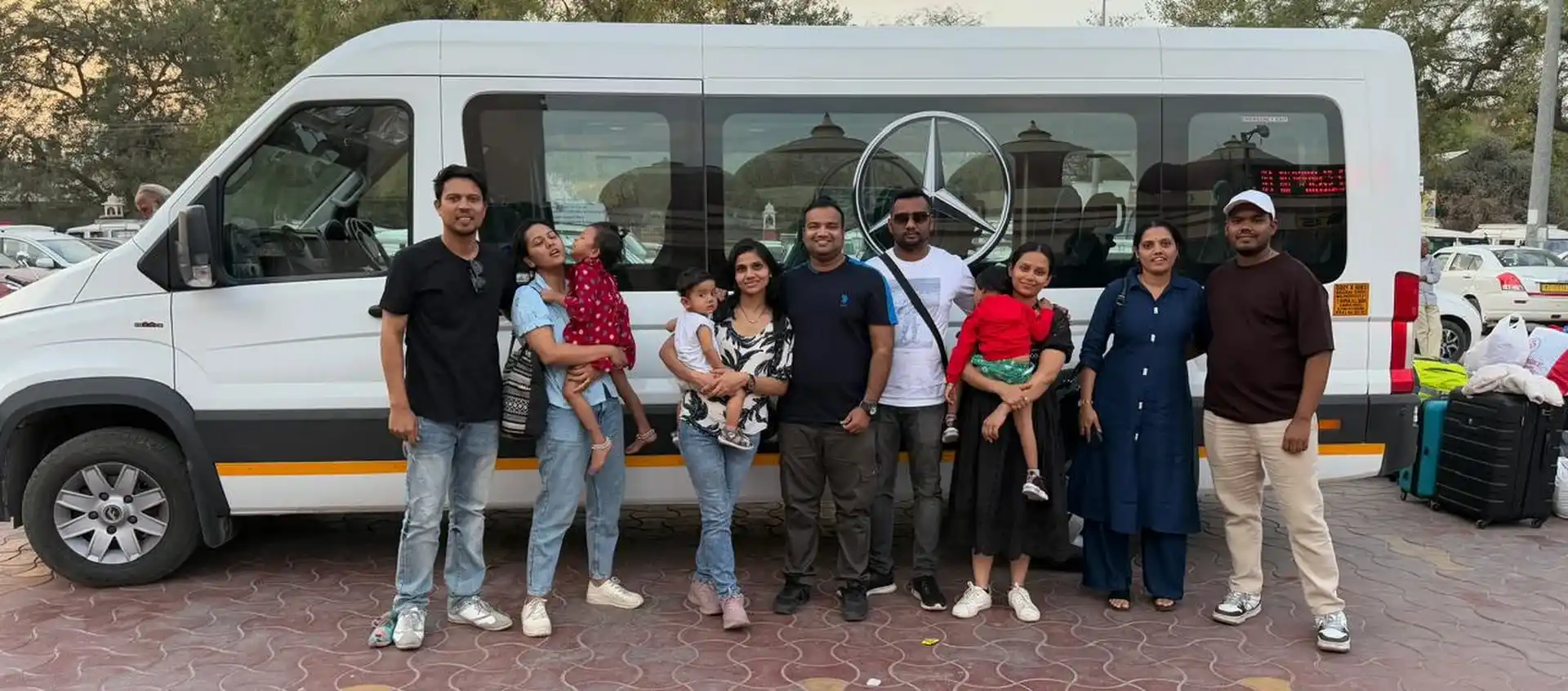 Tempo Traveller Options Available in Udaipur Tempo Traveller Options Available in Udaipur